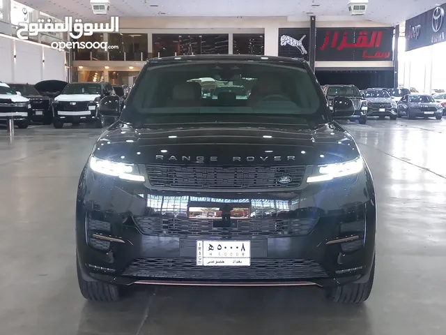 تهديكم شركة سما القزاز لتجارة السيارات اقوى عروضها ونود اعلامكم عن توفر سيارت رانج روفر بجميع فئأتها