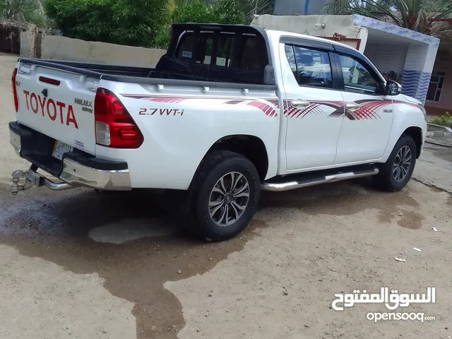 Toyota Hilux 2016 in Baghdad
