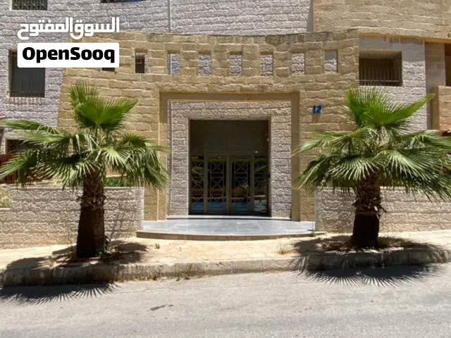 700 m2 4 Bedrooms Apartments for Rent in Amman Deir Ghbar