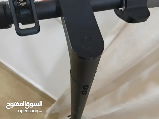 سكوتر  كهرباء استعمال اقل من شهر سرعه 70 سعره 70