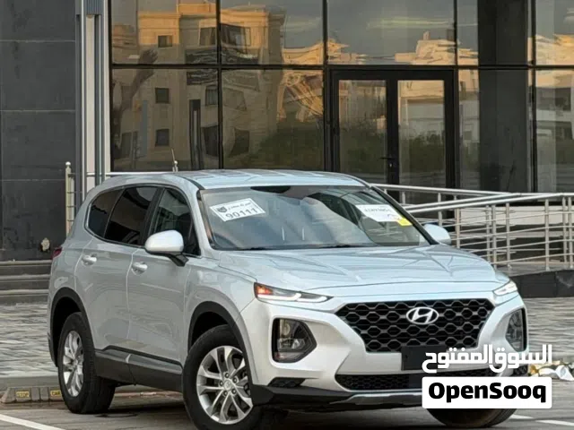Used Hyundai Santa Fe in Tripoli