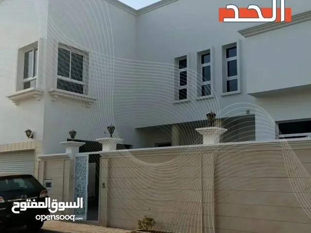457m2 More than 6 bedrooms Villa for Sale in Muharraq Hidd