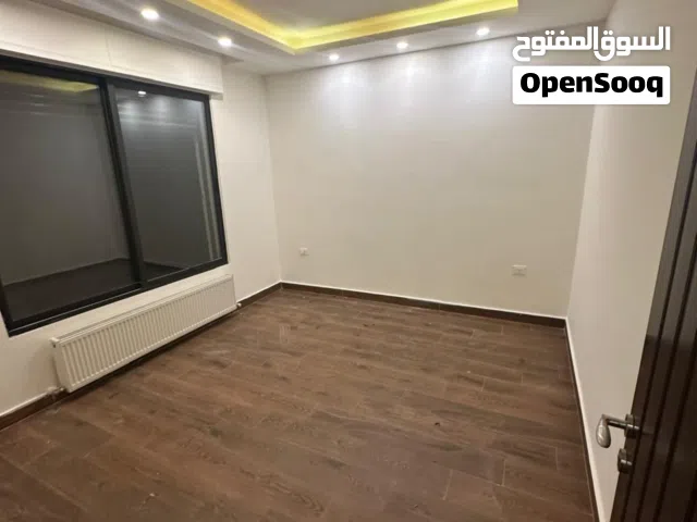 شقه فارغه فاخره للايجار - دير غبار -