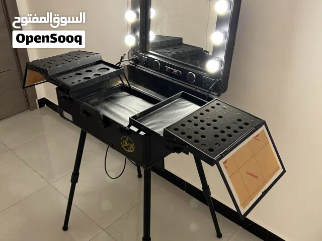 حقيبة مكياج متنقلة كبيرة - حجم جنطة سفر