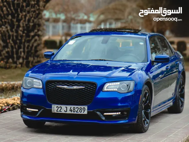 Chrysler 300 2018 in Baghdad