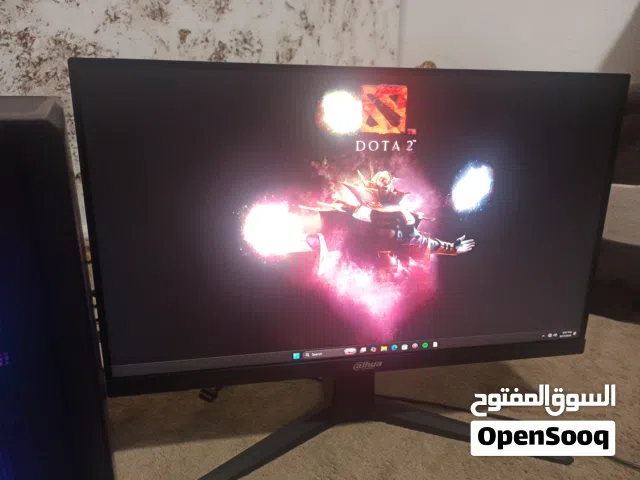 pc مع شاشه وكامل الملحقات