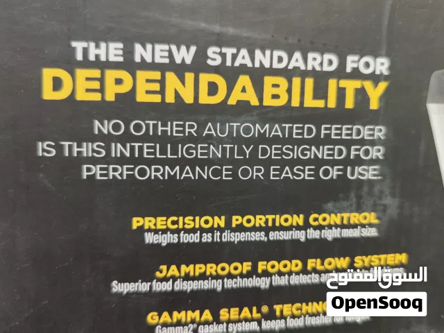 مؤقت طعام للقطط تتحكم بالكميه بالوزن وبالتوقيت يعمل على تليفونك