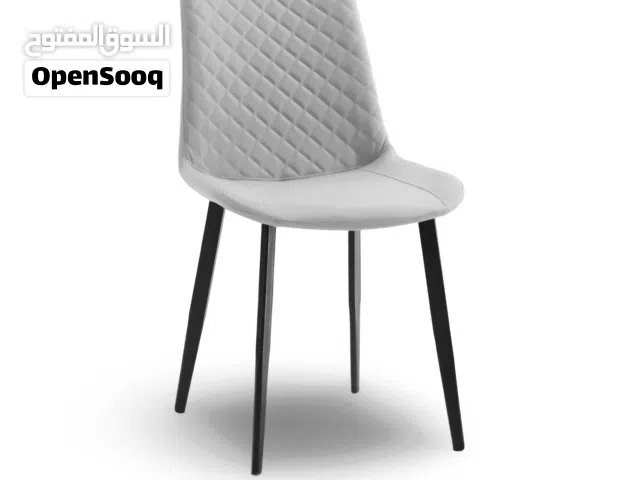 كراسي طعام تصلح حال كوفي او مطعم