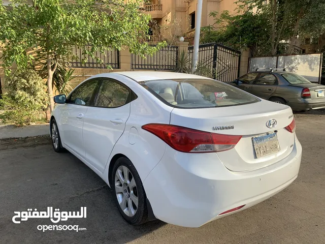 النترا MD بيضاء 2012 استعمال نضيف