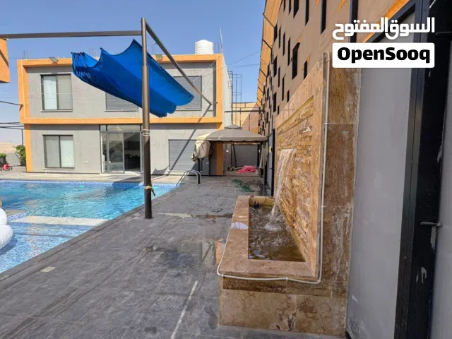 4 Bedrooms Farms for Sale in Zarqa Birayn