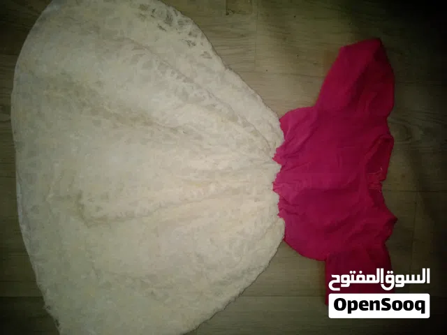 فساتين اشكال متنوعه الكميه 400حبه