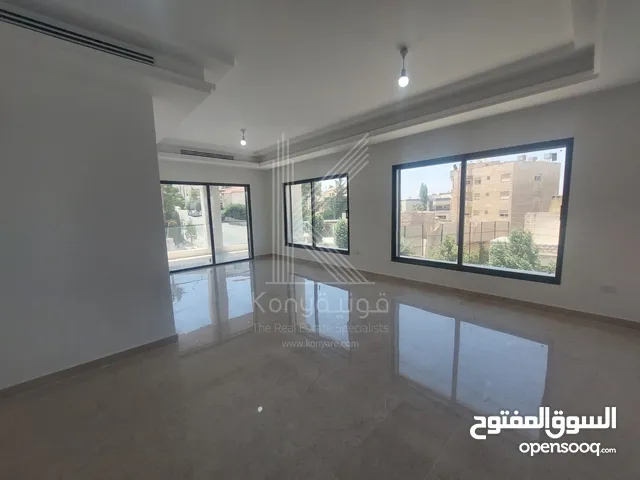 240 m2 4 Bedrooms Apartments for Sale in Amman Al Rabiah