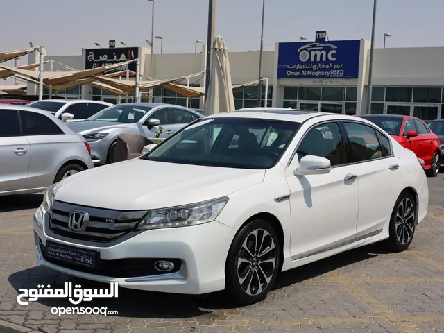 Honda Accord 2015 V6 Sport Gcc clean هوندا اكورد 2015 6 سلندر سبورت خليجي نظيفه