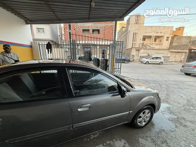 Used Kia Rio in Tripoli