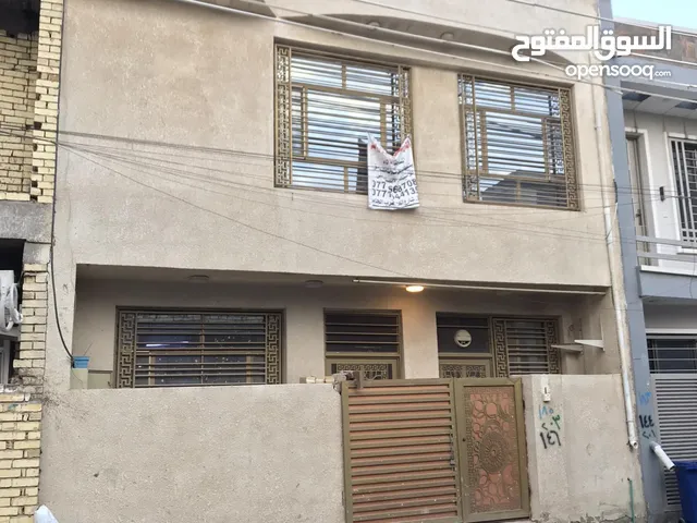 146 m2 3 Bedrooms Townhouse for Sale in Baghdad Dora