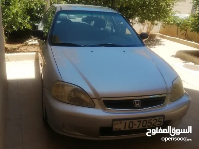 Used Honda CR-V in Amman