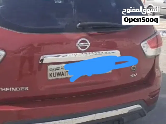 2015 نيسان باثفايندر SV