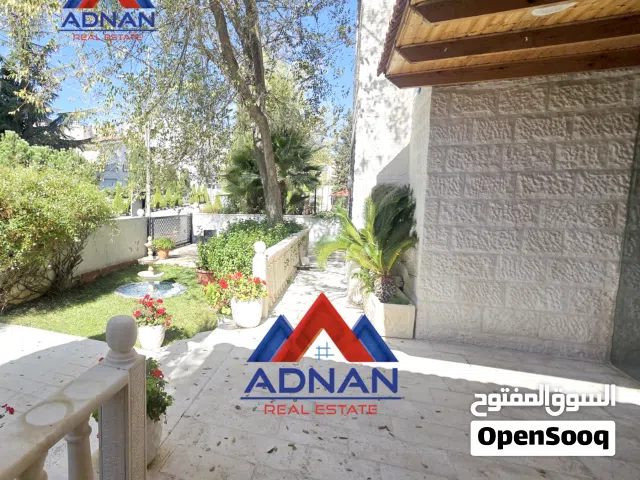 فيلا مستقلة مفروشة للايجار مميزه مكونه من 6 غرف نوم