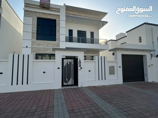 353 m2 More than 6 bedrooms Townhouse for Sale in Muscat Amerat