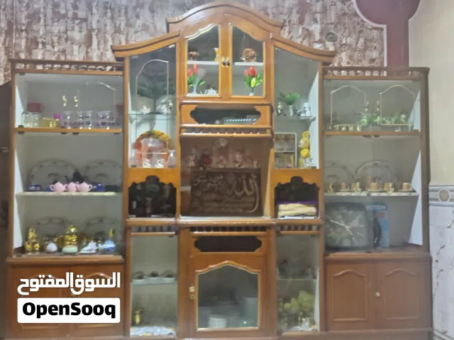 معرض خشب صاج نضيف للبيع