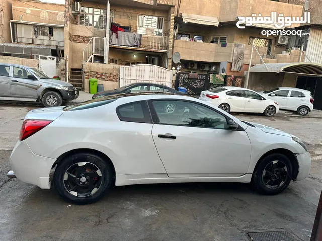 نيسان التيما 2008