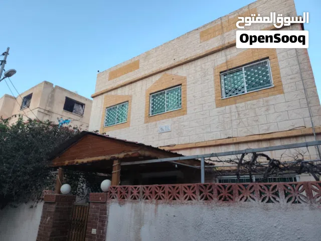 220 m2 More than 6 bedrooms Townhouse for Sale in Zarqa Al-Qadisyeh - Rusaifeh