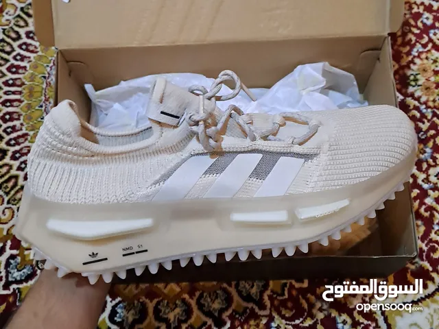 بوت Adidas NMD_S1 جديد غير مستعمل