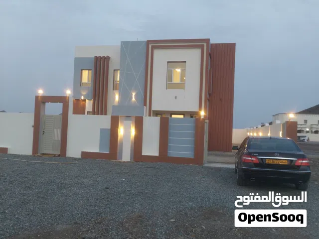 306 m2 4 Bedrooms Townhouse for Sale in Al Sharqiya Ibra