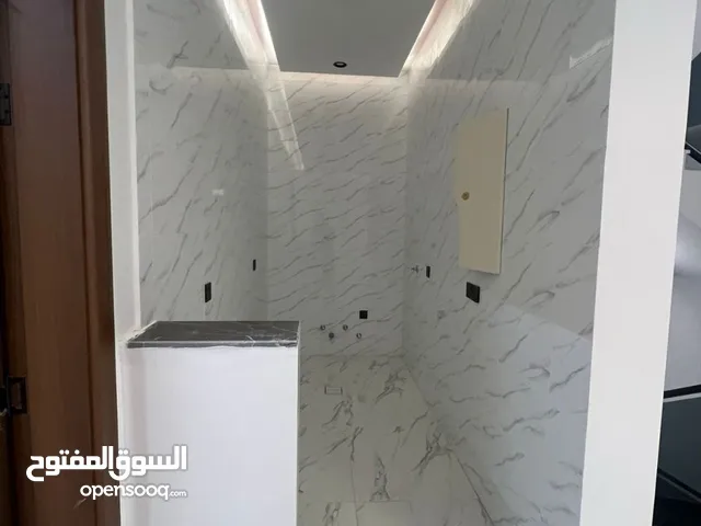 227 m2 5 Bedrooms Apartments for Rent in Al Madinah Al Iskan