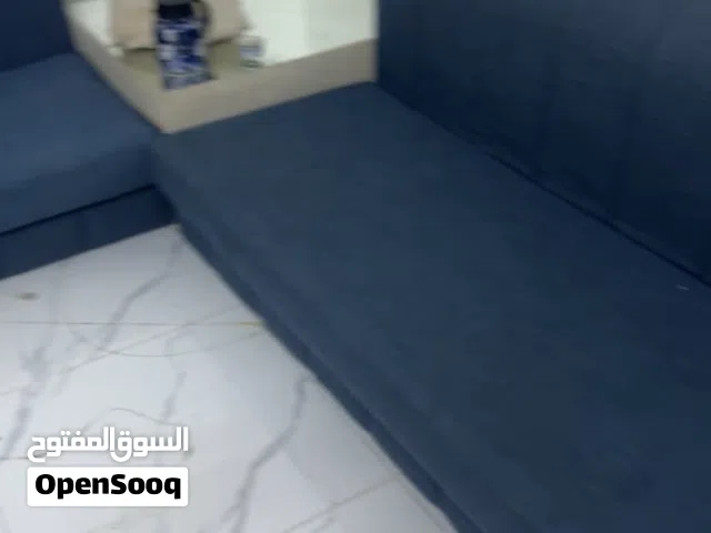 كنب يحتاج تنجيد
