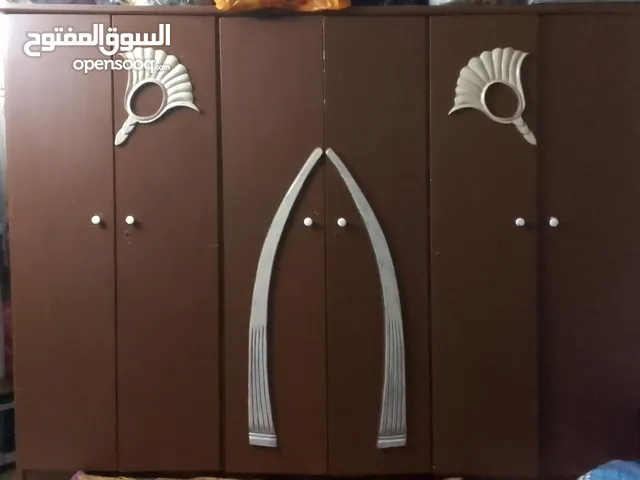 خزانة خشب ممتاز