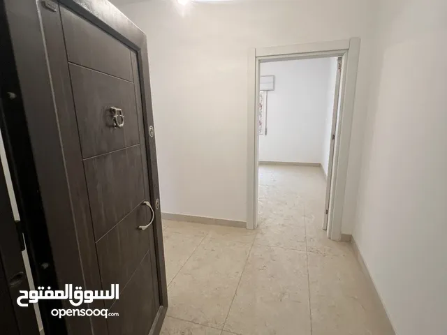 165 m2 4 Bedrooms Apartments for Sale in Tripoli Al-Shok Rd