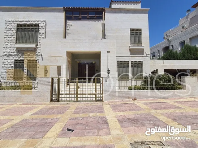 1500 m2 More than 6 bedrooms Villa for Rent in Amman Abdoun