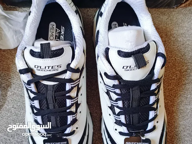 Skechers Slip-ins: D'Lites