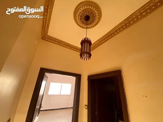 180 m2 3 Bedrooms Apartments for Rent in Mafraq Other