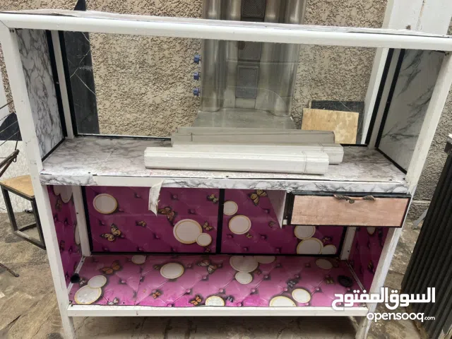 طاوله كاونتر لمطعم او بوفيه ومحل شبس وفلال