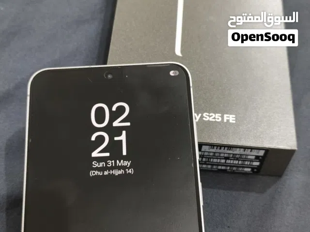 used phone but like a new just use for 3 month
