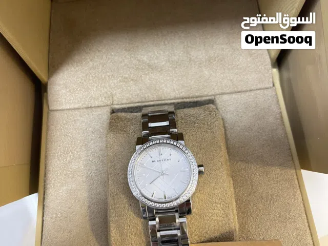 Silver Burberry for sale in Muscat