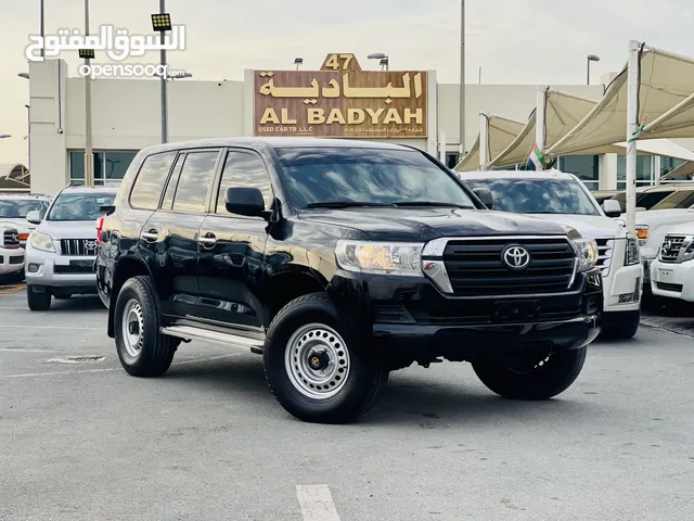 Used Toyota Land Cruiser in Sharjah