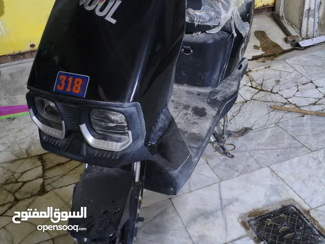 دراجه شحن للبيع موديل 2025ما بيها شي فقط تبديل بطاريه نوع c318 حجم 25 السعر 300وبيه مجال