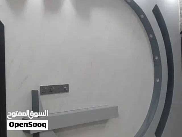 ابو حذيفة لأعمال الرنج والديكورات-تعز (شغل عادي-ترخيم ستيكو-بديل الرخام-بديل الخشب-ورق حائط...