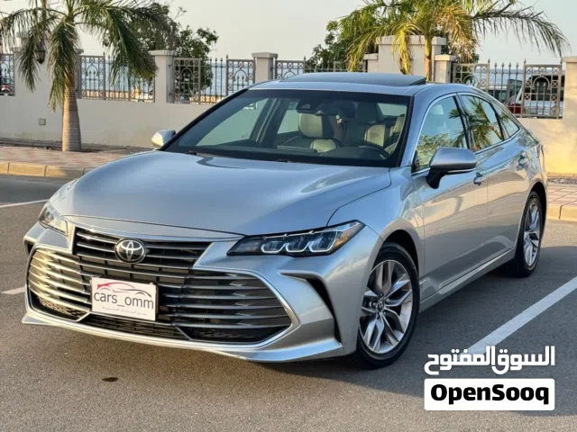 Used Toyota Avalon in Muscat
