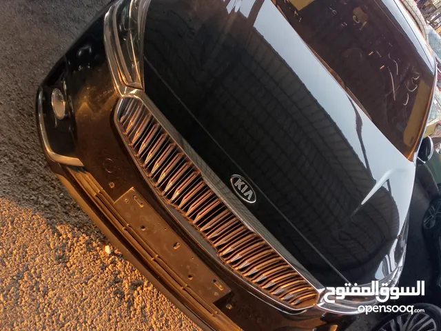 Used Kia Cadenza in Zarqa