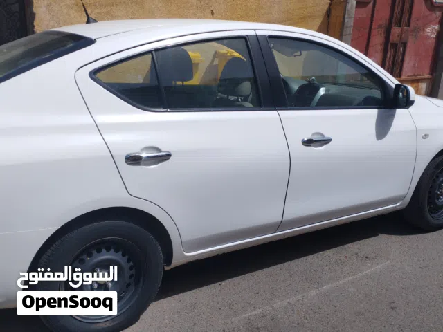 2022 نيسان صني S