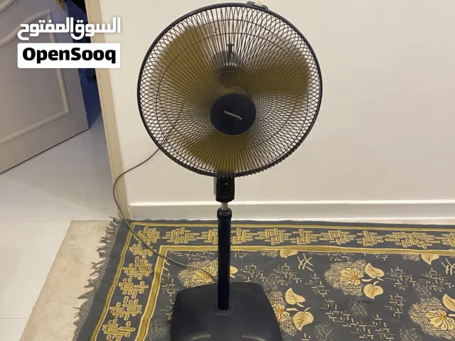 للبيع مروحه ارضيه باناسونيك نظيفة جدا