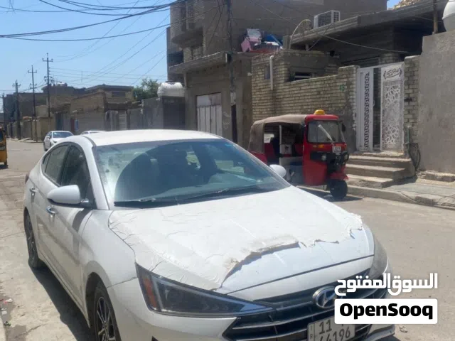 2019 هيونداي النترا SEL