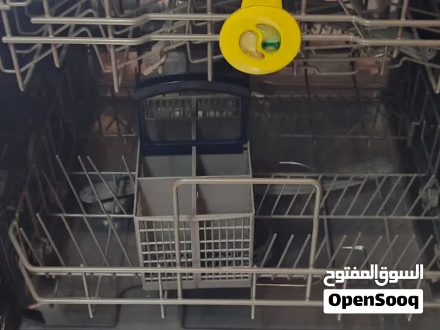 للبيع جلاية صحون Silverline بحالة ممتازة جدًا ونظيفة من الداخل والخارج