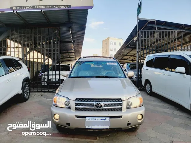 Used Toyota Highlander in Sana'a