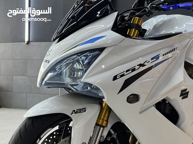 Suzuki GSX-S 1000F