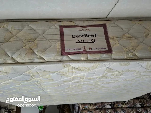 مرتبة طبية للبيع بحالة جيده